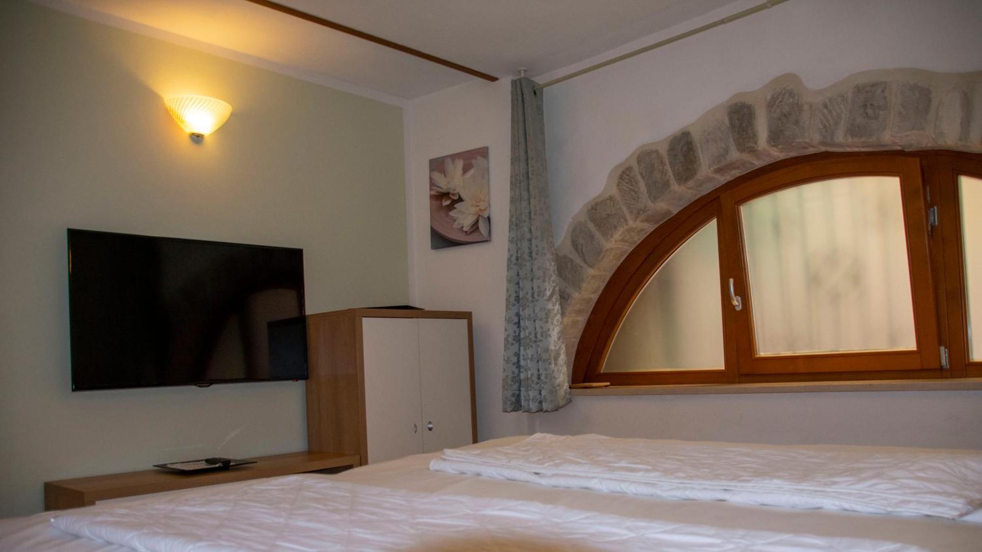 La Bella Corte Arco Pokoj fotografie